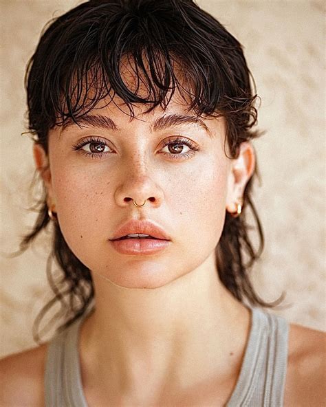 chloe van landschoot